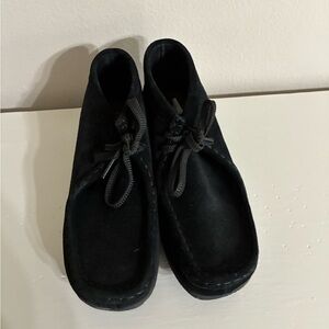 Clarks Black Chukka Boots for Men